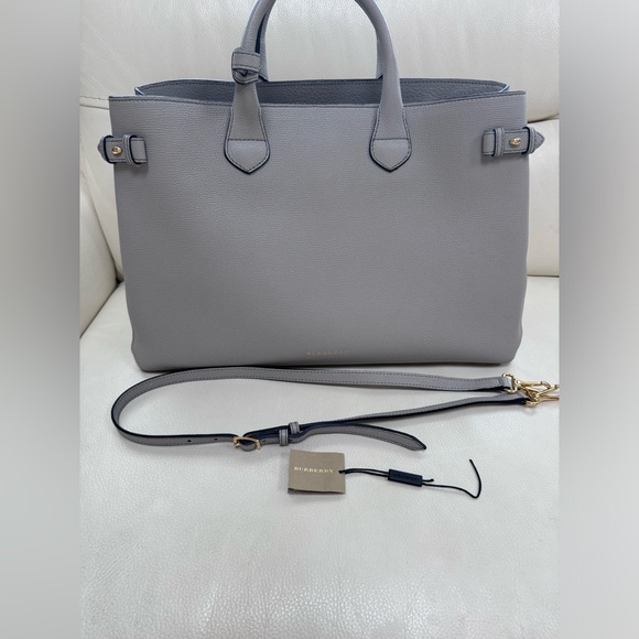 Authentic Burberry calf grain leather tote/crossbody bag - Picture 10 of 15